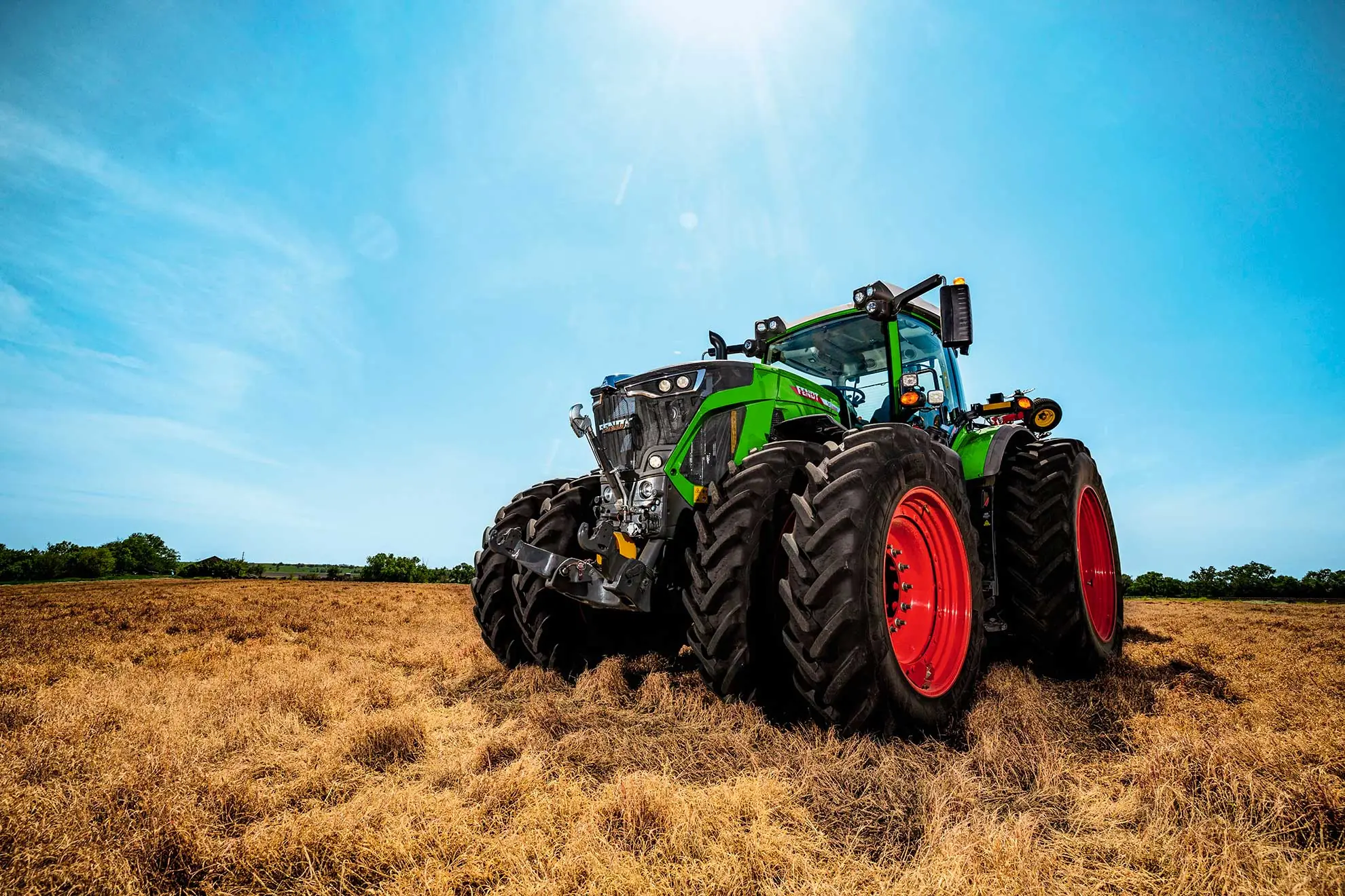 Сельхозтехника на поле